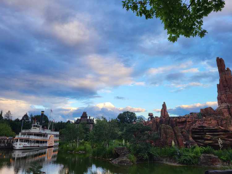 Top 10 Things to do in&nbsp;Frontierland