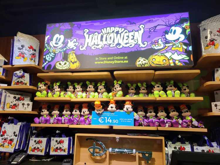 Dublin’s Seasonal Merchandise Throughout The&nbsp;Year