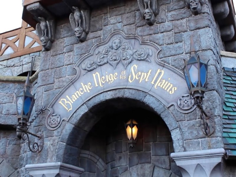 Snow White and The Seven Dwarfs at Disneyland&nbsp;Paris