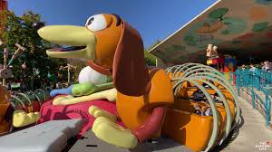 Slinky Dog Zigzag Spin at Walt Disney&nbsp;Studios